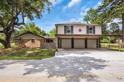 Exterior - 22502 Fields Ln, Spring, TX 77389 photo 5 of 10