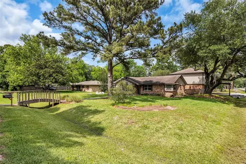 Exterior - 22502 Fields Ln, Spring, TX 77389 photo 2 of 10