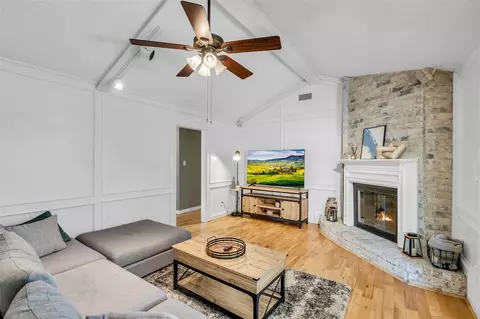 Living - 22502 Fields Ln, Spring, TX 77389 photo 3 of 4