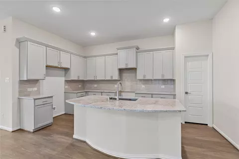 Kitchen - 807 Evergreen Forest Ln, Bonney, TX 77583 photo 1 of 6