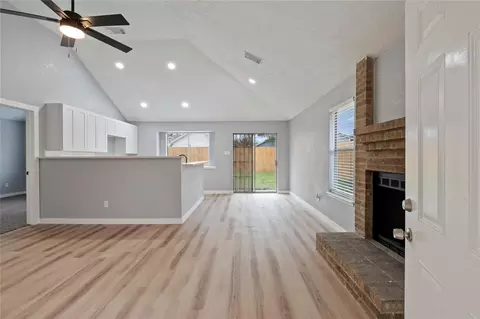 11551 Gullwood Dr, Houston, TX 77089
