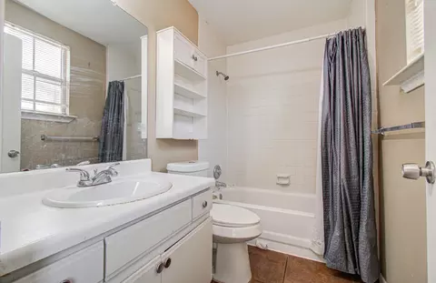 Bath - 6218 Forestgate Dr, Spring, TX 77373 photo 3 of 3