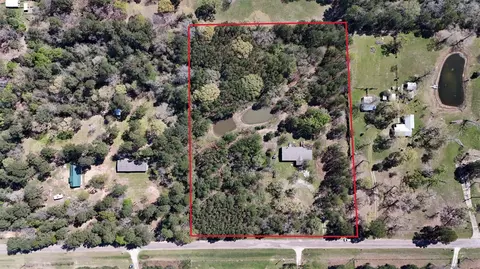 25740 Thompson Rd, Waller, TX 77484