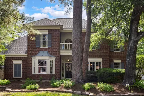 130 Quiet Oak Cir, The Woodlands, TX 77381