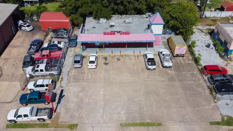 10421-10423 Hartsook St, Houston, TX 77034