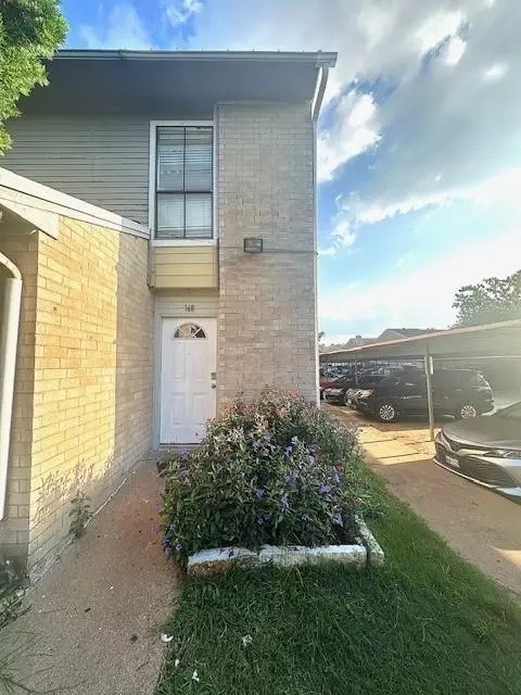 11000 Kinghurst Dr #168, Houston, TX 77099