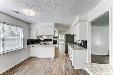 Kitchen - 723 Oder Ln, Houston, TX 77090 photo 7 of 7