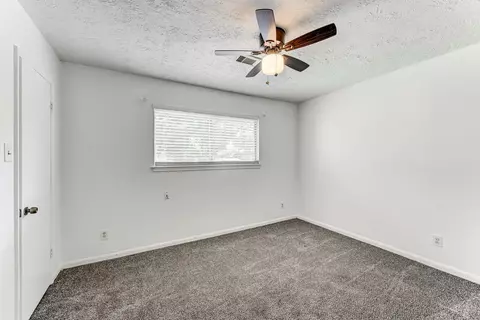 Bedroom - 723 Oder Ln, Houston, TX 77090 photo 4 of 7