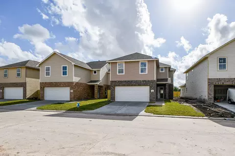 2811 Bowlin Leaf Ln, Houston, TX 77014 photo 1