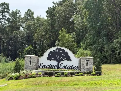 143 County Road 6614, Dayton, TX 77535