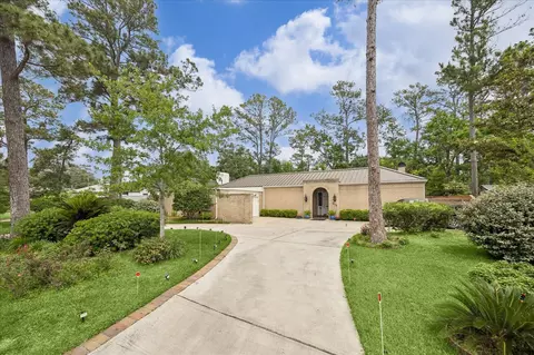 246 Gessner Rd, Houston, TX 77024