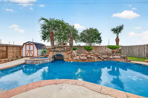 2410 Tourney Ln, Katy, TX 77493