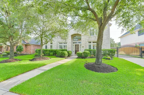 16050 Lockdale Ln, Cypress, TX 77429