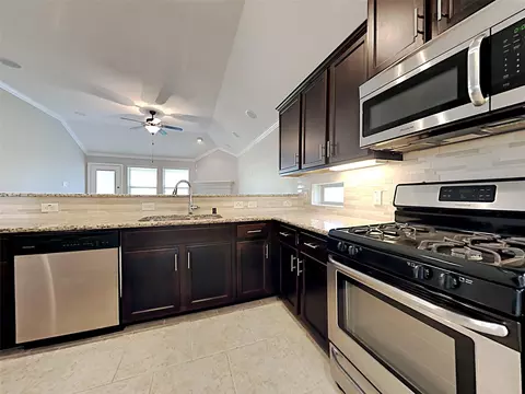 Kitchen - 3731 Paladera Place Ct, Spring, TX 77386 photo 1 of 2