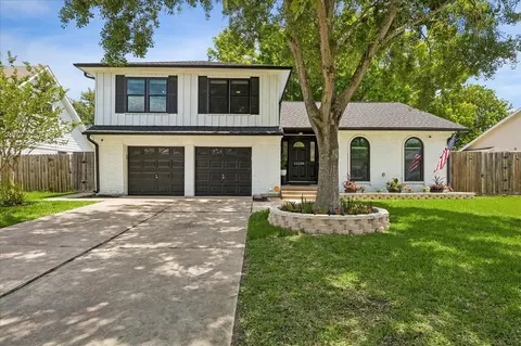 11103 Sageburrow Dr, Houston, TX 77089