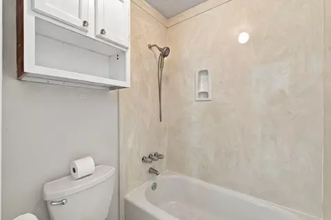 Bath - 23343 Balthasar St, Spring, TX 77373 photo 2 of 3