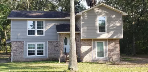 5047 Wood Loop, Conroe, TX 77306