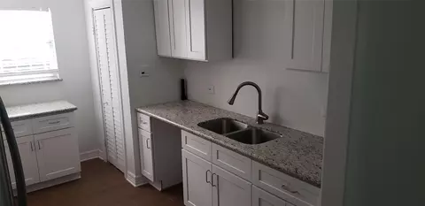 5047 Wood Loop, Conroe, TX 77306 photo 8