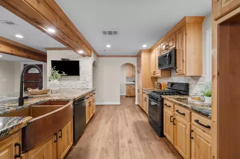 Kitchen - 7119 Poole Rd, Spring, TX 77379 photo 2 of 4