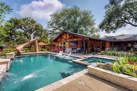 30819 Quinn Rd, Tomball, TX 77375