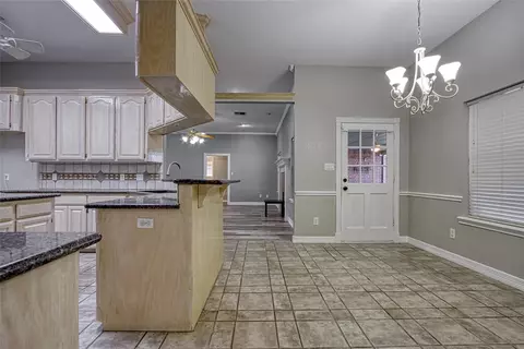 Other - 9 N Cay Ct, Angleton, TX 77515 photo 2 of 7