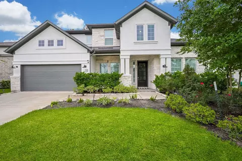 71 Perennial Canyon Dr, Tomball, TX 77375