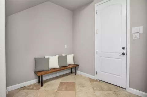 Entry Way - 27910 Hansons Ct, Spring, TX 77386 photo 8 of 10
