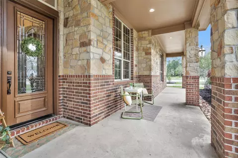 Exterior - 27910 Hansons Ct, Spring, TX 77386 photo 2 of 7