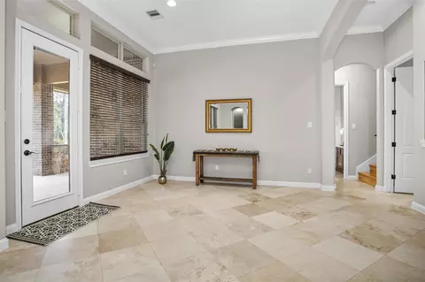Entry Way - 27910 Hansons Ct, Spring, TX 77386 photo 4 of 10