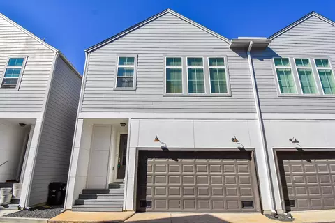 6031 Cypress St, Houston, TX 77074