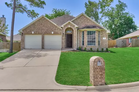 3729 Breckenridge Dr, Montgomery, TX 77356