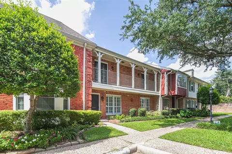 1573 W Sam Houston Pkwy S, Houston, TX 77042