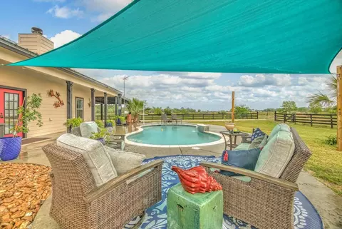 Exterior - 1755 Mcbride Devillier Loop, Winnie, TX 77665 photo 9 of 13