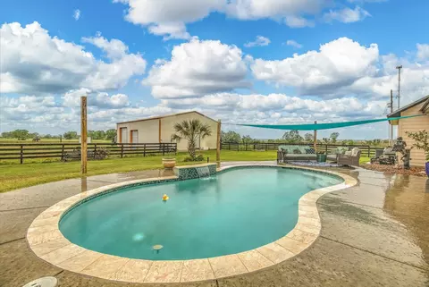 Exterior - 1755 Mcbride Devillier Loop, Winnie, TX 77665 photo 10 of 13