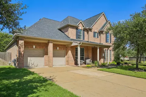 17623 Edengrove Dr, Tomball, TX 77377