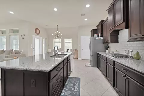 Kitchen - 27371 Pendleton Trace Dr, Spring, TX 77386 photo 2 of 3
