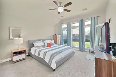 Bedroom - 27371 Pendleton Trace Dr, Spring, TX 77386 photo 1 of 4