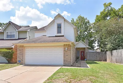 8409 Bayou Pine Ct, Houston, TX 77040