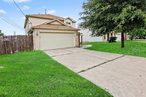 16774 N Thrasher Dr, Conroe, TX 77385