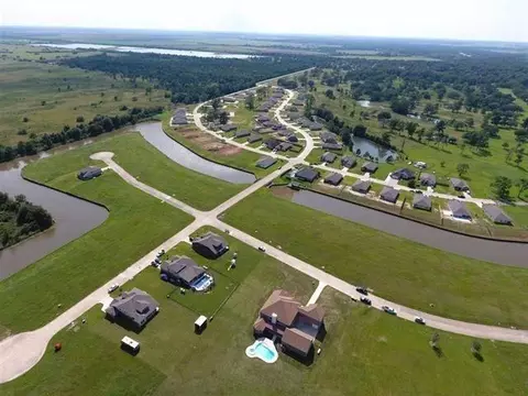 15275 Grace Cir, Beaumont, TX 77705