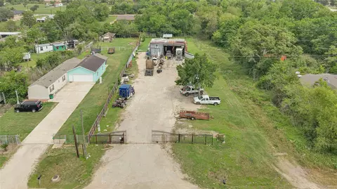 811 Coen Rd, Rosharon, TX 77583