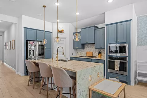Kitchen - 534 Cedar Harbor Ct, Conroe, TX 77304 photo 1 of 3