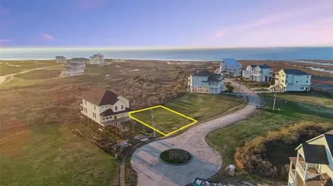 25730 Bay Breeze Dr, Galveston, TX 77554