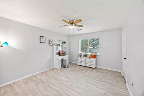 Bedroom - 2710 Fox View Cir, Spring, TX 77386 photo 5 of 5