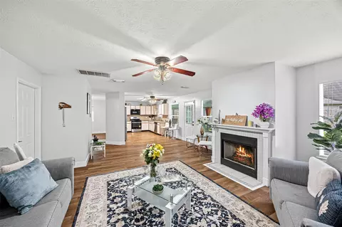 Living - 2710 Fox View Cir, Spring, TX 77386 photo 5 of 5