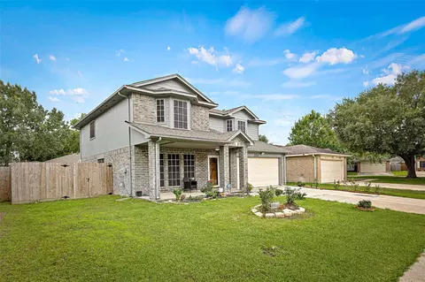 Exterior - 2710 Fox View Cir, Spring, TX 77386 photo 2 of 5