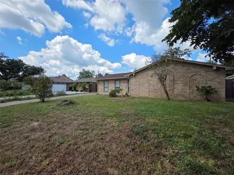 10302 Windriver Dr, Houston, TX 77070