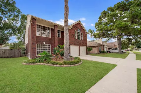 16030 Lakestone Dr, Tomball, TX 77377