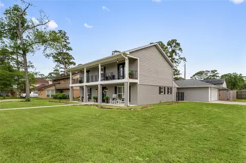 3301 Winter Ln, Baytown, TX 77521