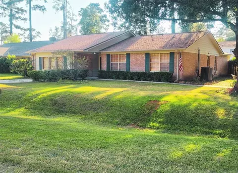 10211 Kerr Ln, Conroe, TX 77385